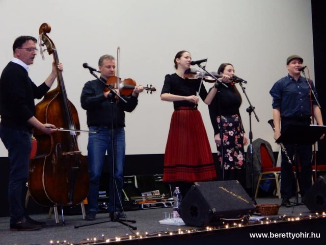 Advent negyedik vasárnapján 30